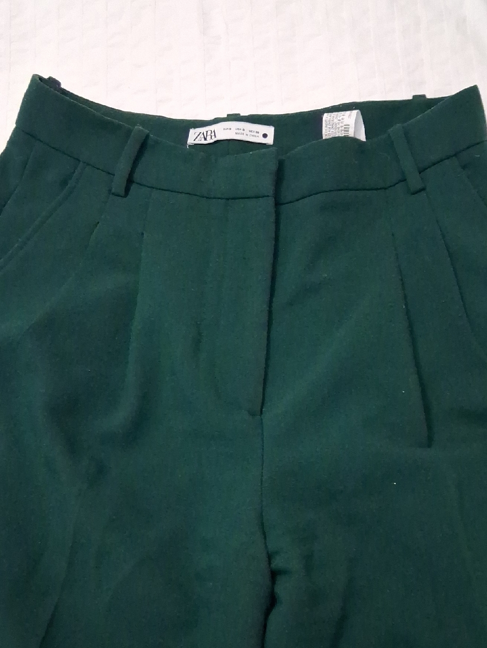 Zara Forest Green High-Waist Pleated Trousers
